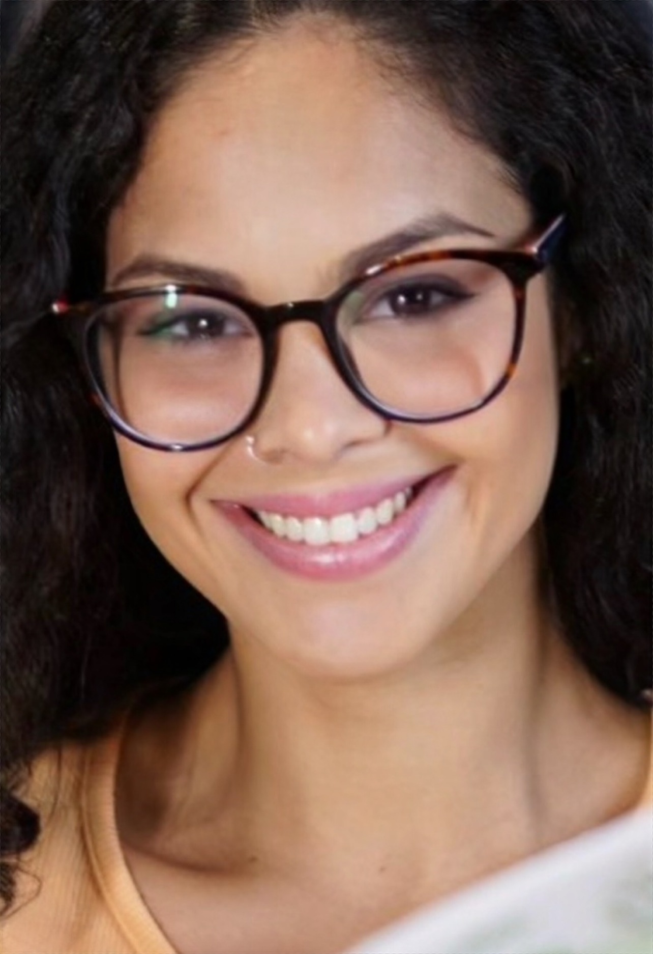 Retrato de Isabelle Estevam